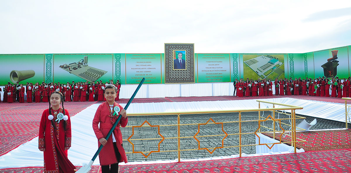 Gurluşyk taslamalarynyň maksady - halkyň durmuş derejesiniň ýokarlanmagy