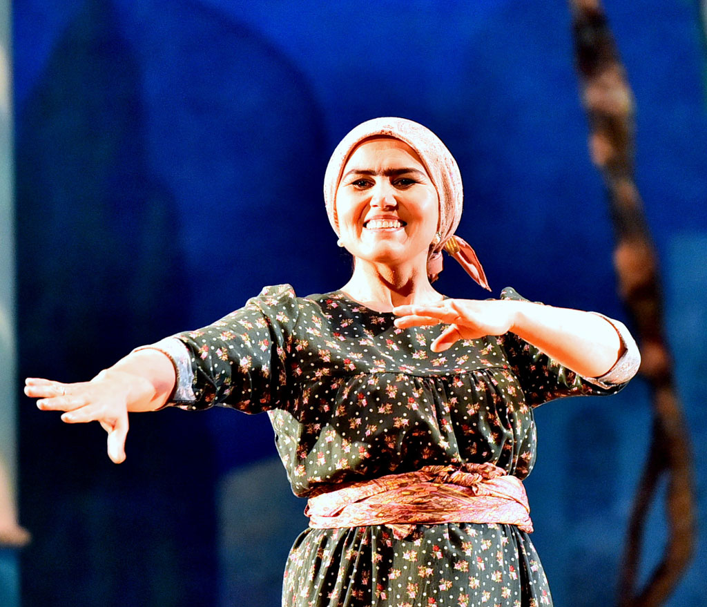 Magtymguly adyndaky milli  sazly drama  teatrynyň täze oýnuna tomaşaçylar ýokary baha berdiler