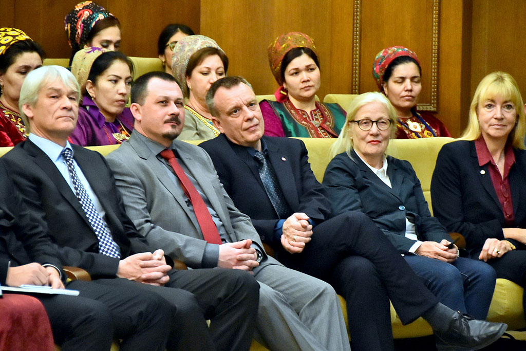 Museum personnel and scientists of Turkmenistan and Germany discuss future cooperation 