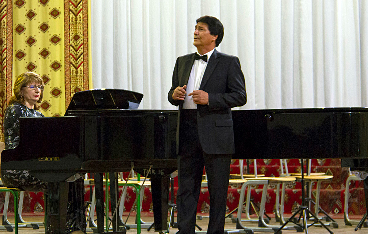 Konserwatorýanyň Uly zalynda saz barokkosy eýýamynyň ussatlarynyň eserleri ýerine ýetirildi