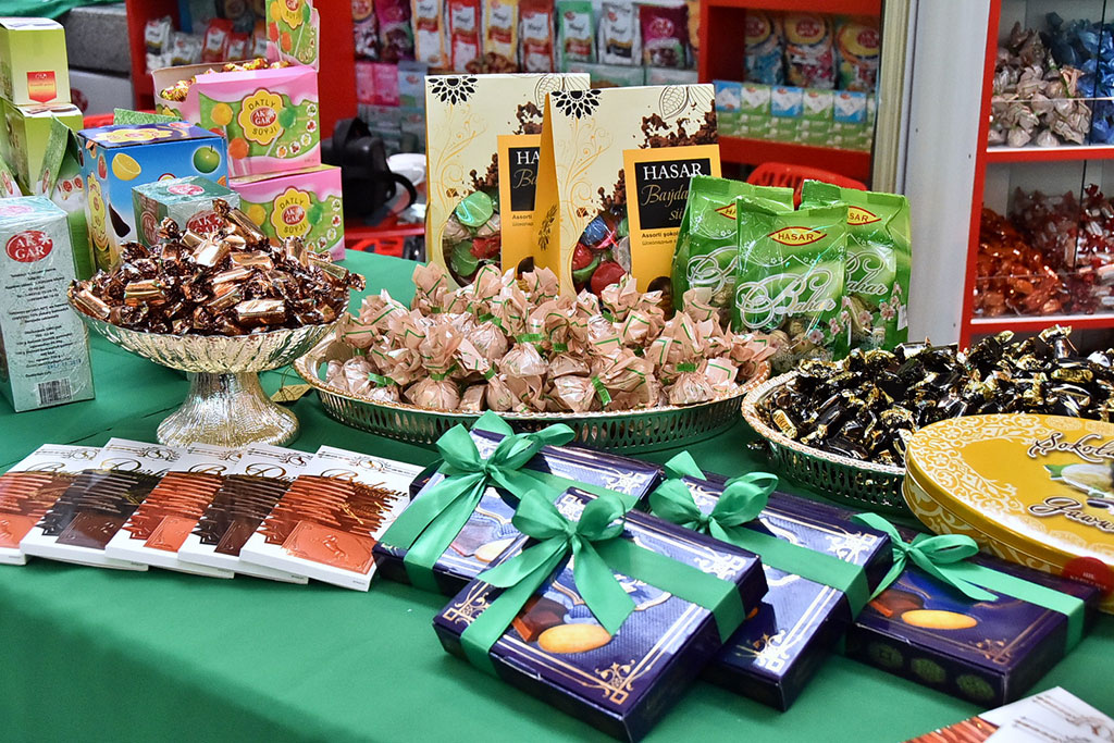 Dünýä bazarynda türkmen önümleriniň  möçberi we görnüşleri artýar