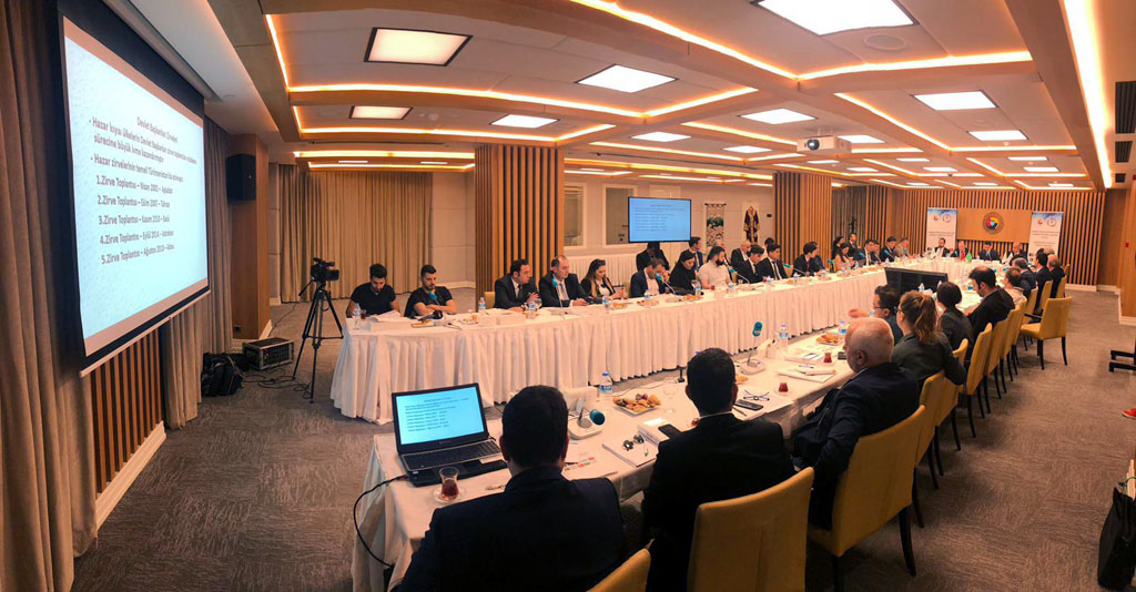 Türkmenistanyň Türkiýedäki diplomatik wekilhanasy «tegelek stol» gurnady