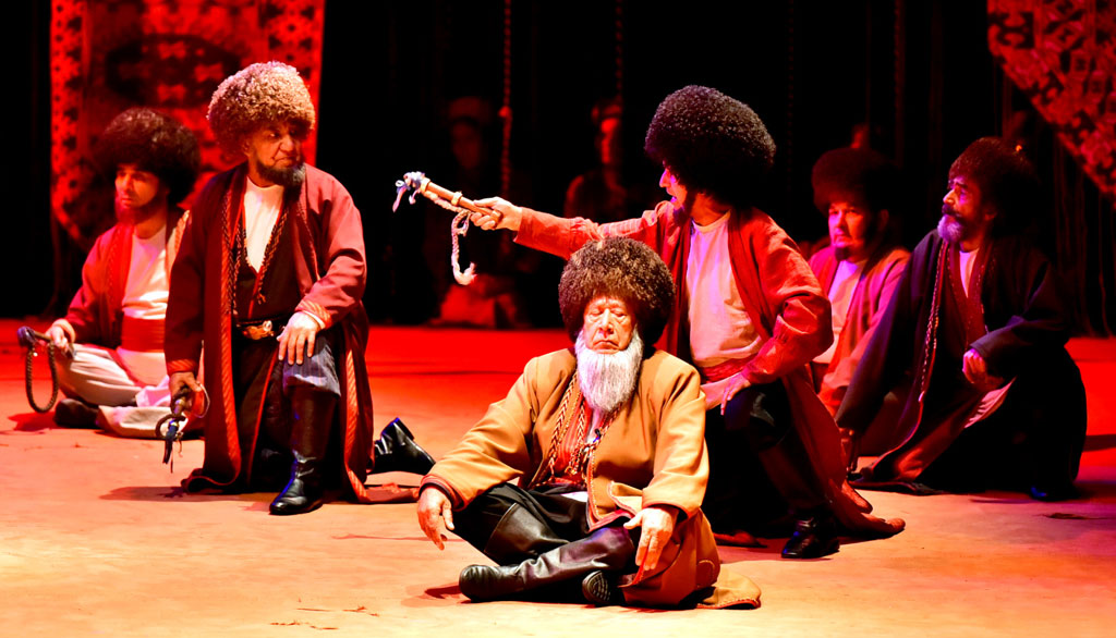 “Dutaryň owazy”: bagşyçylyk sungatyna bagyşlanan täze sahna oýny