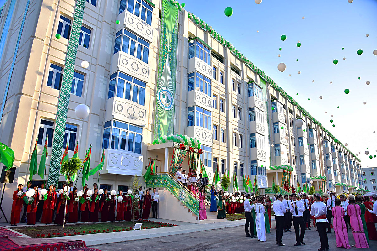 Watanymyzyň sebitlerinde täze binalaryň açylyş dabaralary 