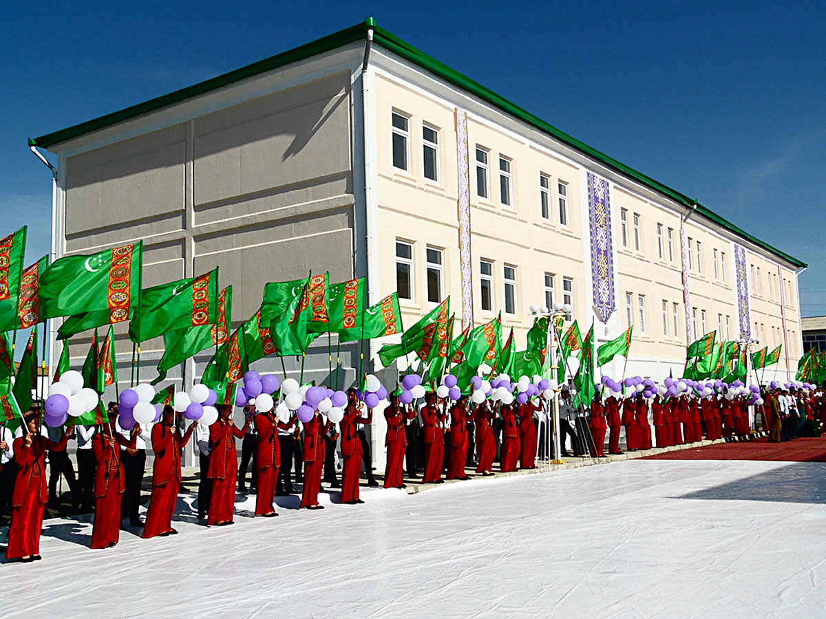 Watanymyzyň sebitlerinde täze binalaryň açylyş dabaralary 