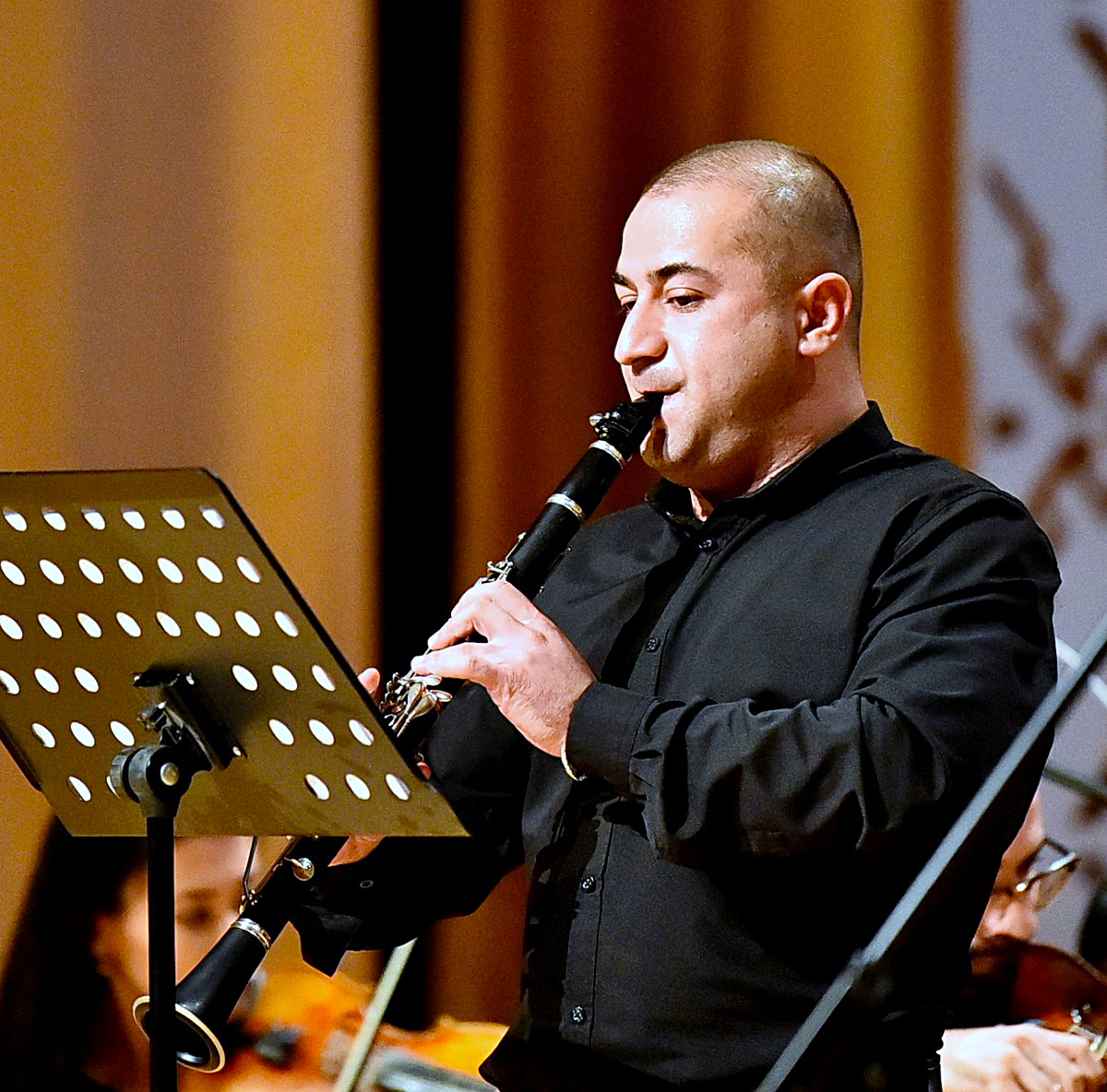 “Syrly saz  älemi”  ýa-da nusgawy eserleriň täze beýany