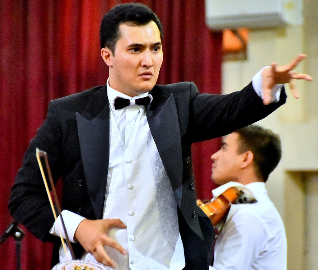 Bir konsertde – üç eseriň premýerasy