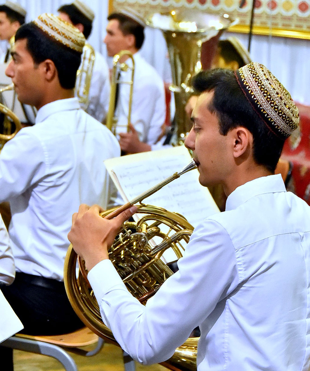 Bir konsertde – üç eseriň premýerasy