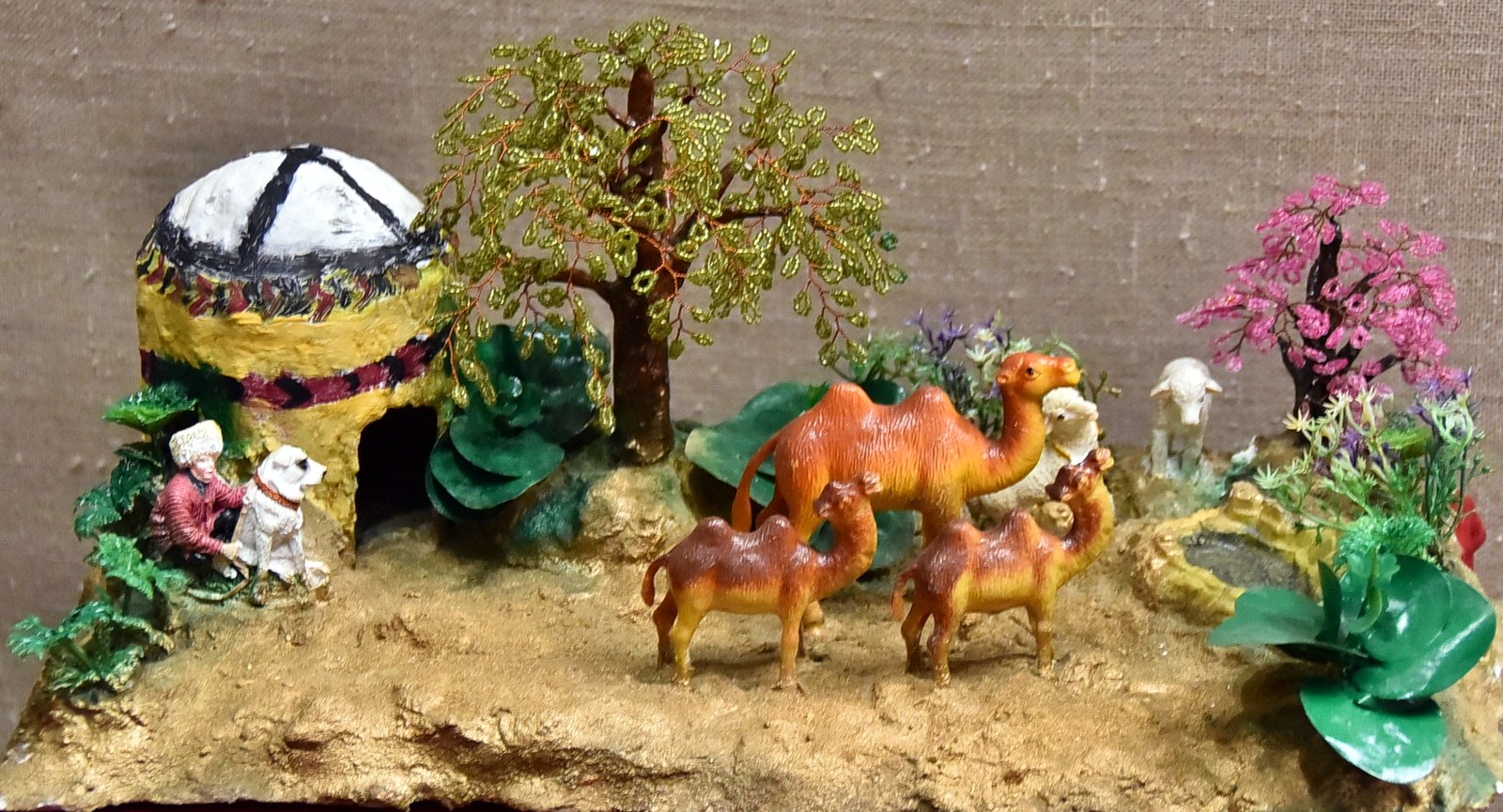 Türkmenistanyň Döwlet muzeýinde çagalara bagyşlanan sergi açyldy