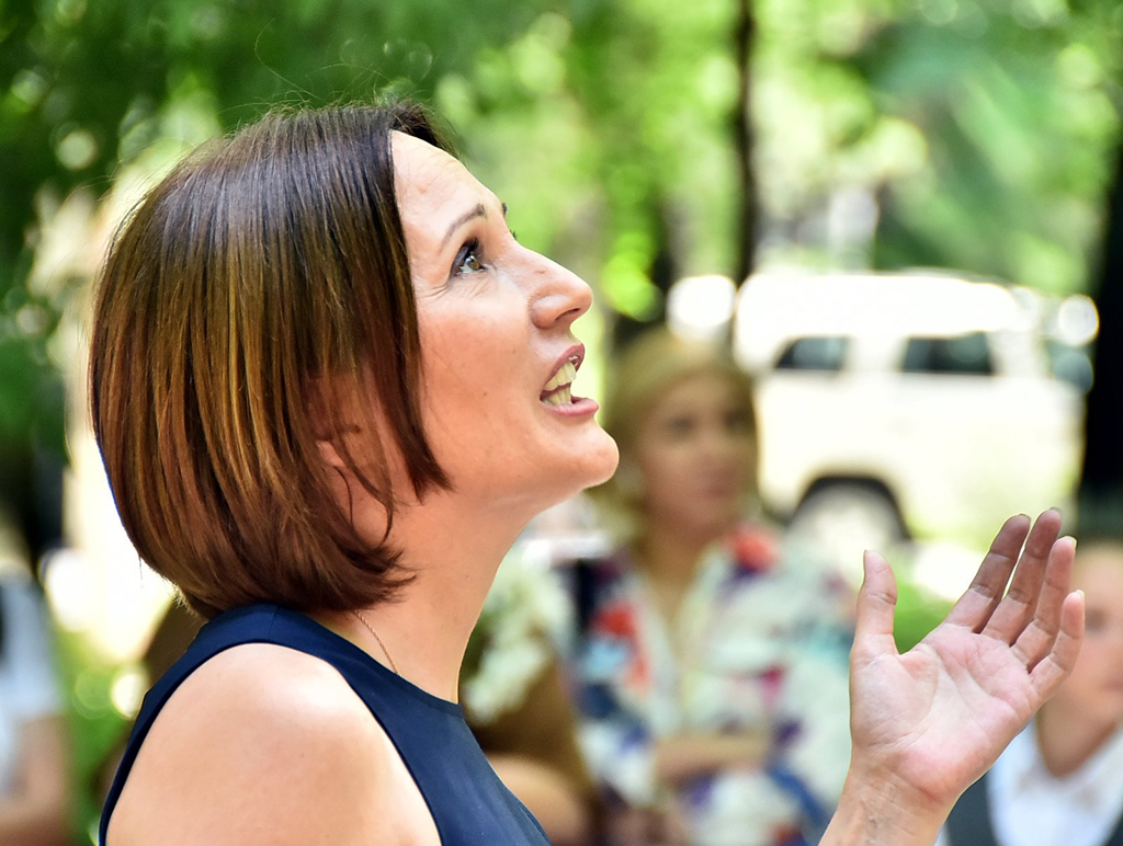 Aşgabatda Aleksandr Puşkiniň doglan gününiň 220 ýyllygy bellenildi