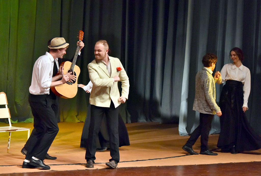 Nikolaý Skorigiň teatry: awangard ýörelgelerinde sahnalaşdyrylan nusgawy eserler