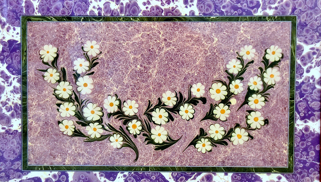 Красками по воде: ашхабадцы познакомились с секретами создания рисунков эбру 