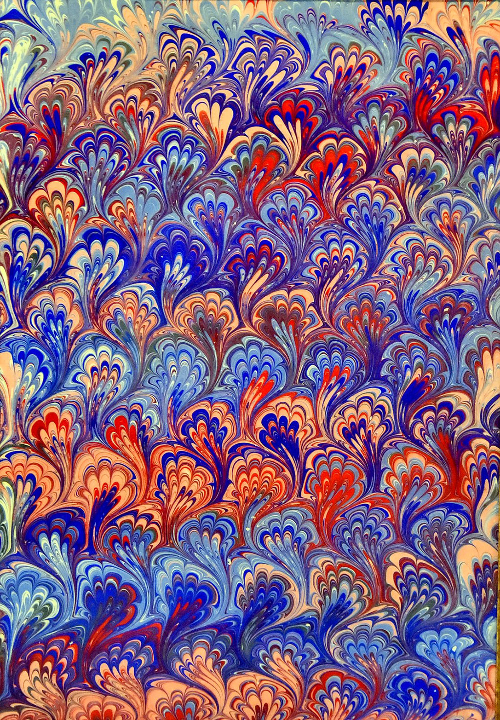 Suwdaky reňkler: aşgabatlylar ebru suratlaryny çekmegiň syrlary bilen tanyşdylar