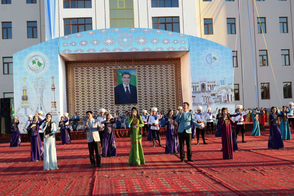 Watanymyzyň sebitlerinde täze binalaryň açylyşy