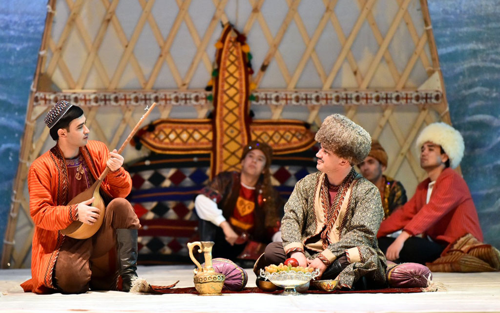 «Aşyk Çaňly» dessany boýunça goýlan opera