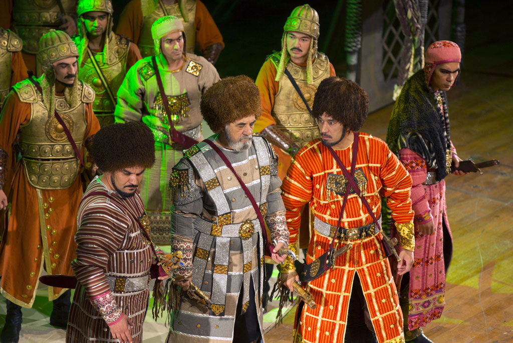 Milli Liderimiziň beýik tutumlarynyň şanyna baýramçylyk dabaralary 