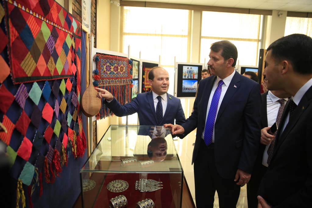 Türkiýede Türkmenistanyň Medeniýet günleri açyldy