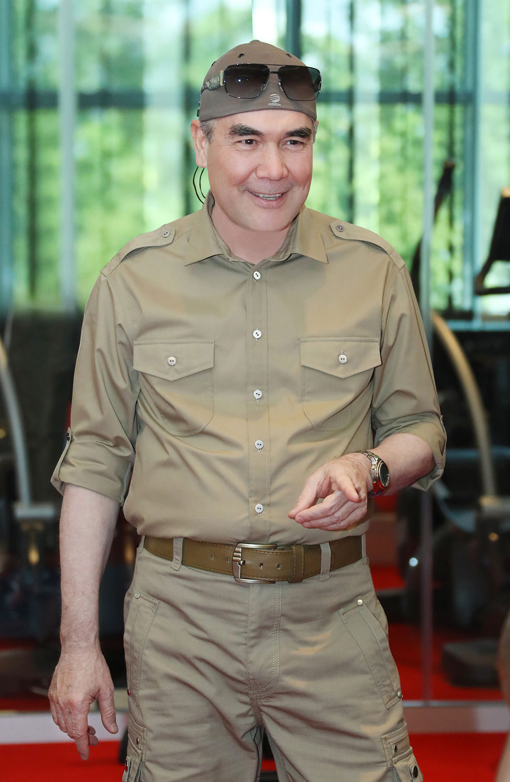 Отпуск туркменского лидера: активный досуг, литературное и музыкальное творчество