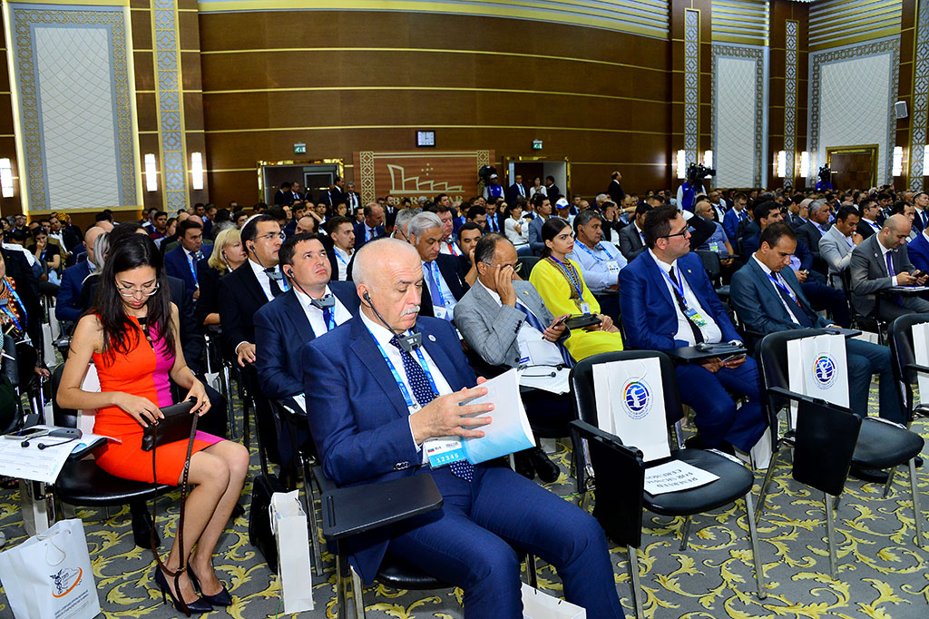 Türkmenistanda birinji Hazar ykdysady forumynyň çäreleri badalga aldy