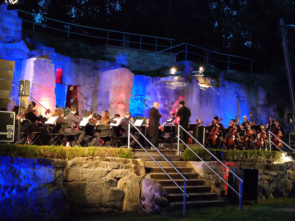 Türkmen sazandalarynyň ussatlygyna Wagneriň Watanynda baha berdiler