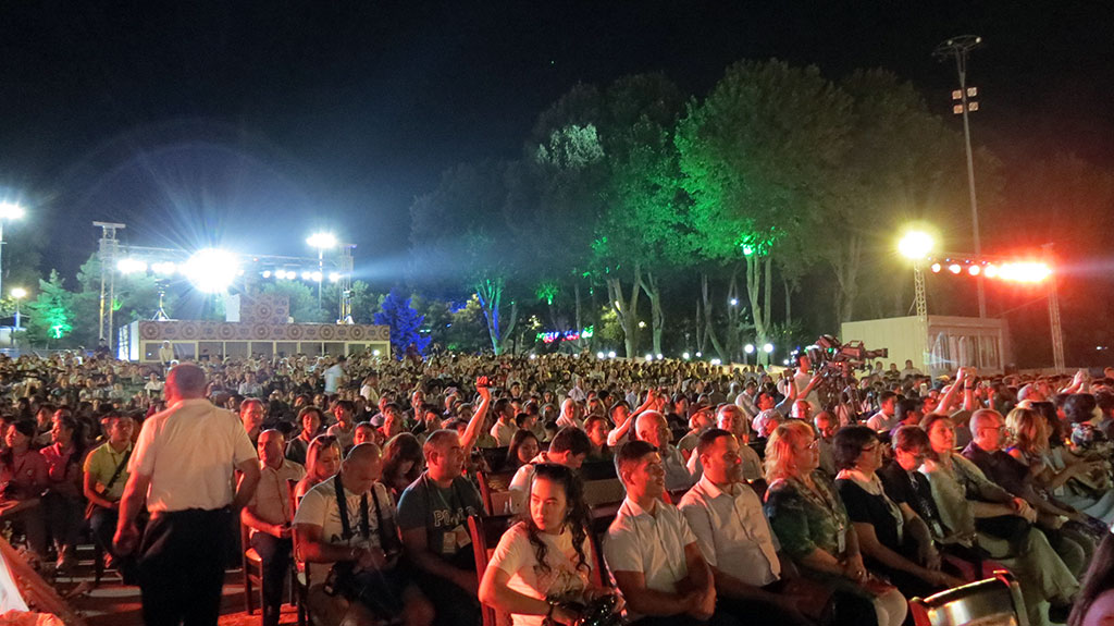 Türkmenistanly artistler halkara gözden geçirilişinde çykyş etdiler 