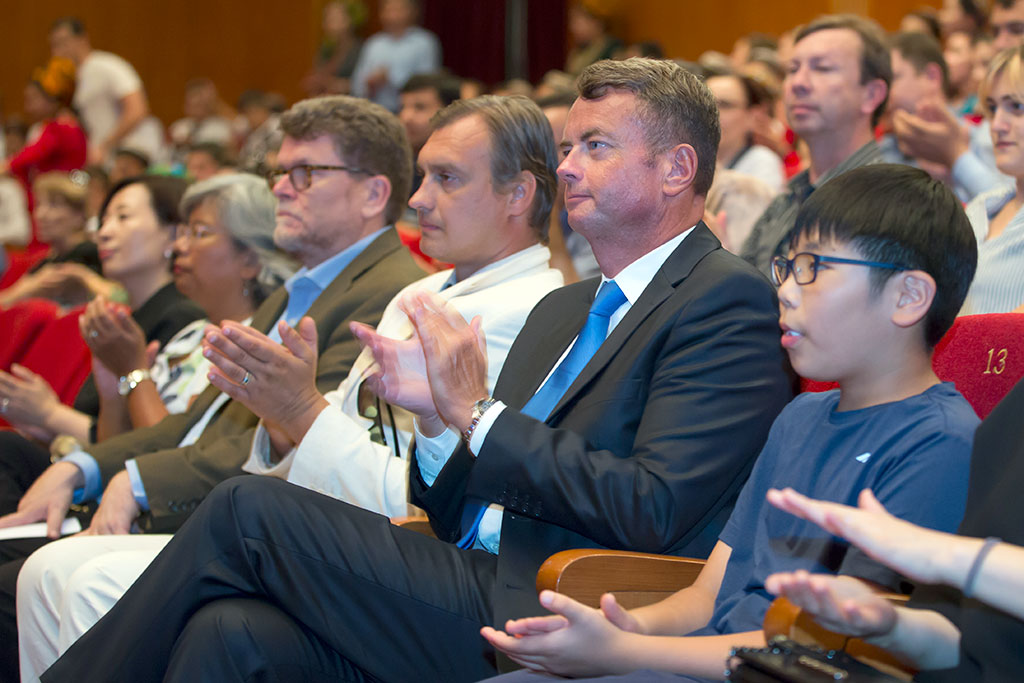 Koreý medeniýetiniň  hepdeligi: kino sungaty we başa-baş söweş  sungaty