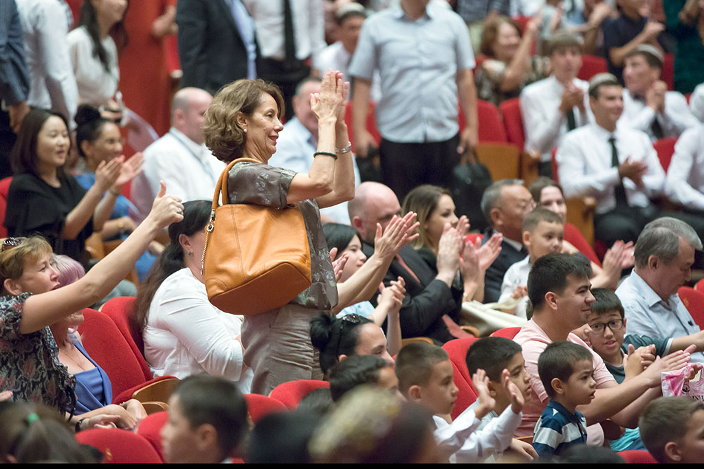 Koreý medeniýetiniň  hepdeligi: kino sungaty we başa-baş söweş  sungaty