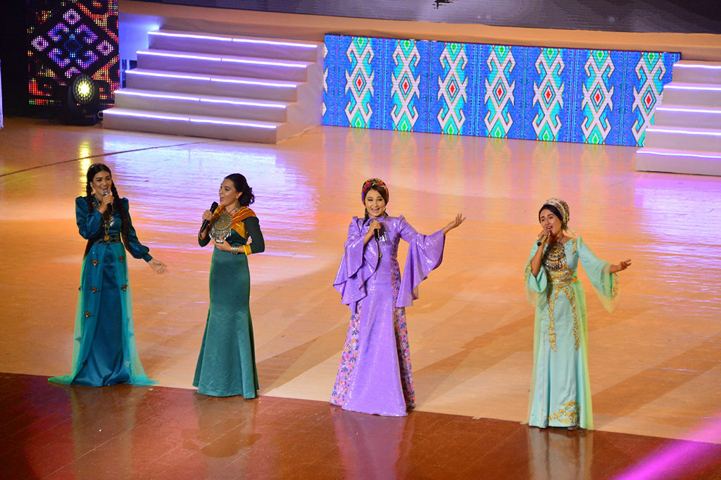 Milli medeniýetimiziň ösüşine goşant üçin ýokary döwlet sylaglary