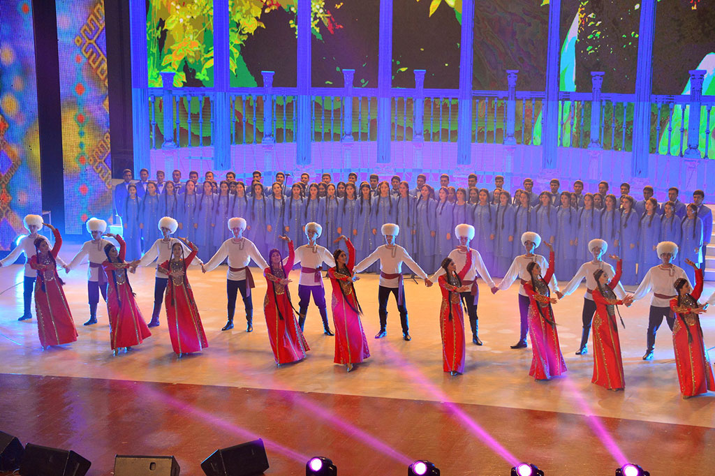 Milli medeniýetimiziň ösüşine goşant üçin ýokary döwlet sylaglary