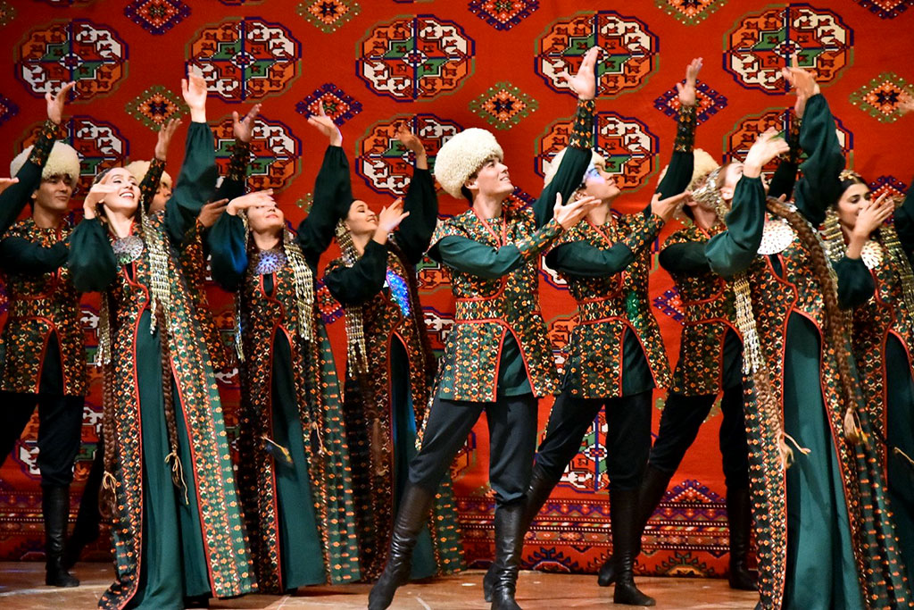 Jemal Saparova: Pulsation of Talent