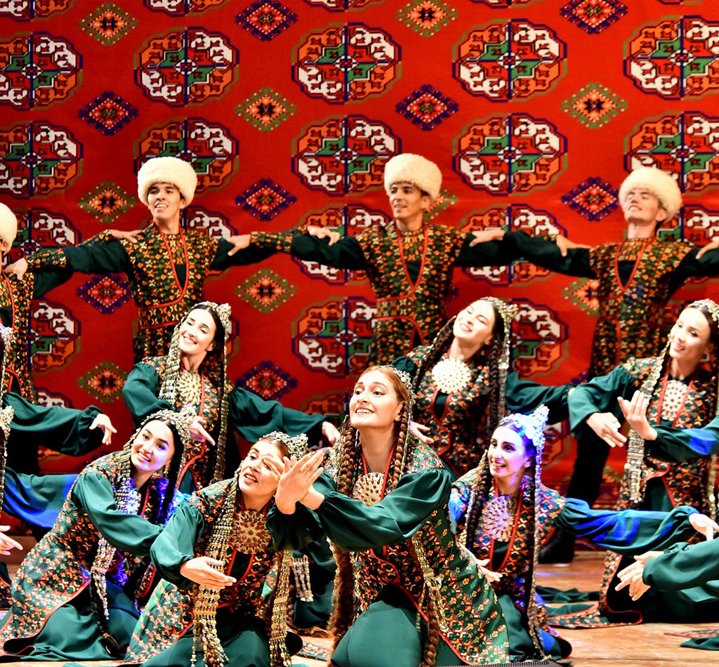 Jemal Saparova: Pulsation of Talent