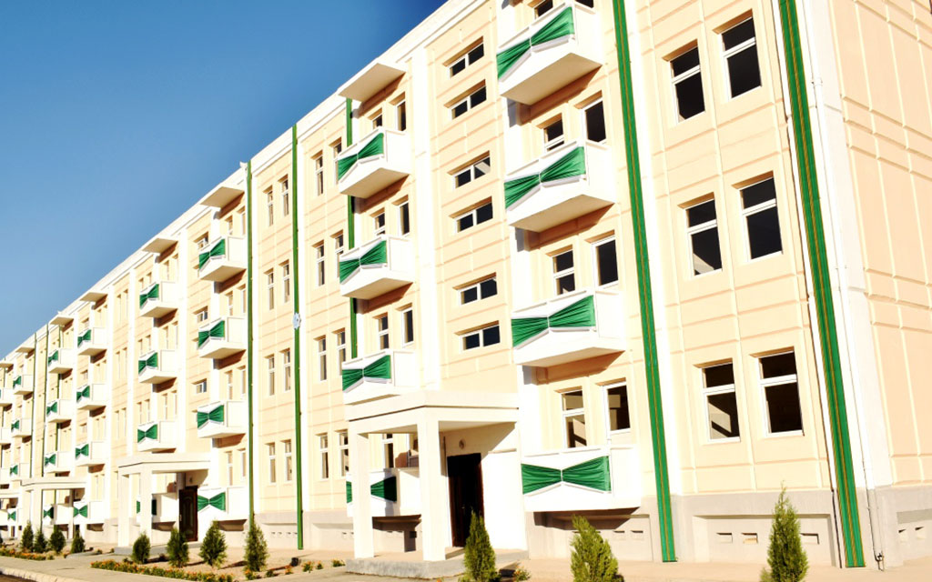 80 семей дашогузцев справили предпраздничные новоселья