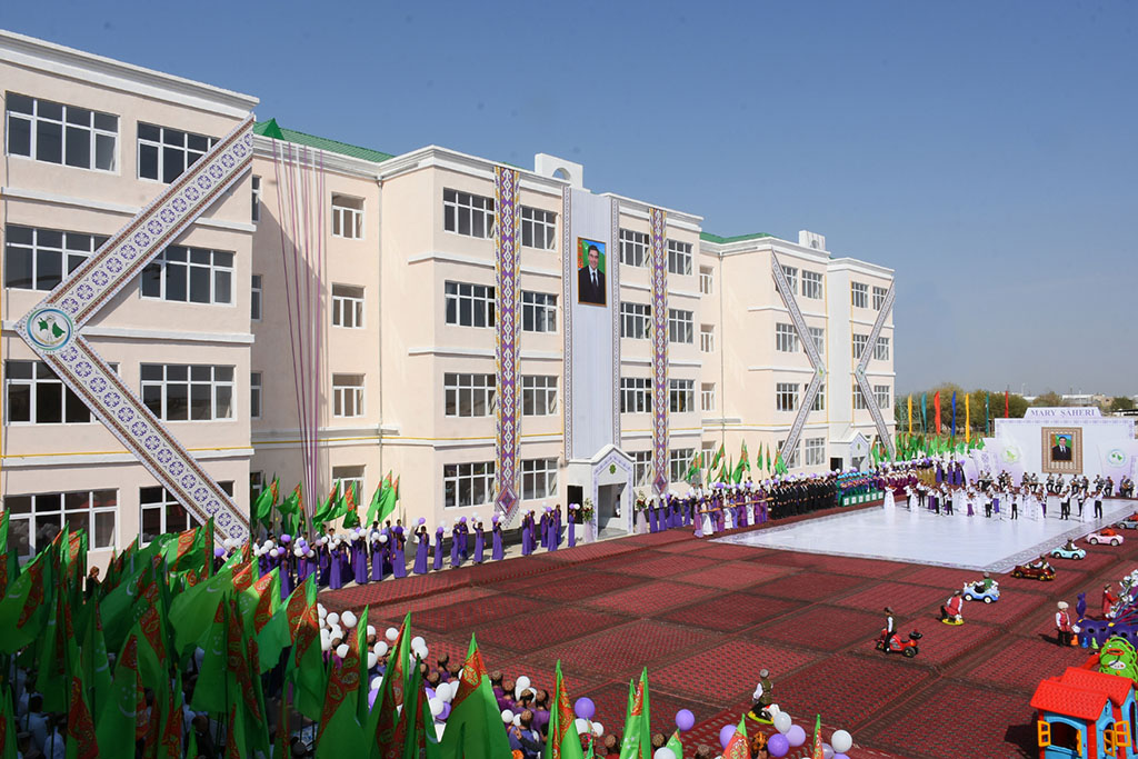 Baýramçylygyň öň ýanynda Watanymyzyň sebitlerinde täze binalar açyldy