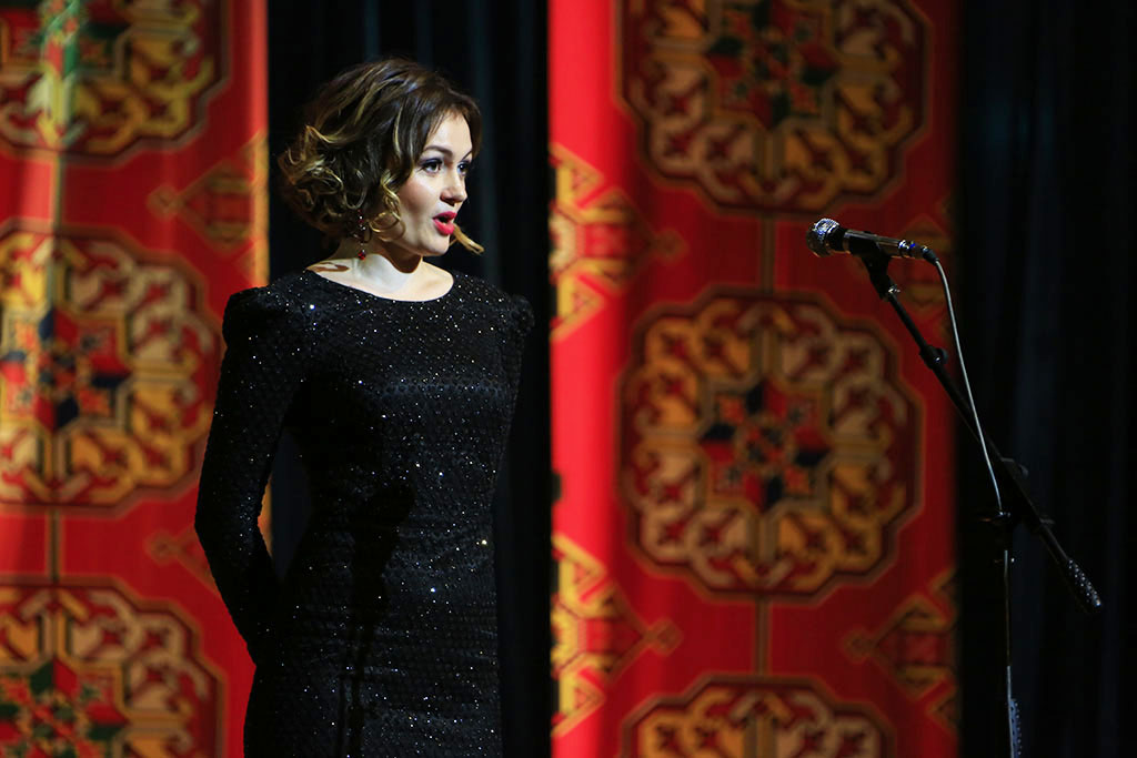 Russian Virtuoso Pianist Yuri Bogdanov Gives Concert in Ashgabat