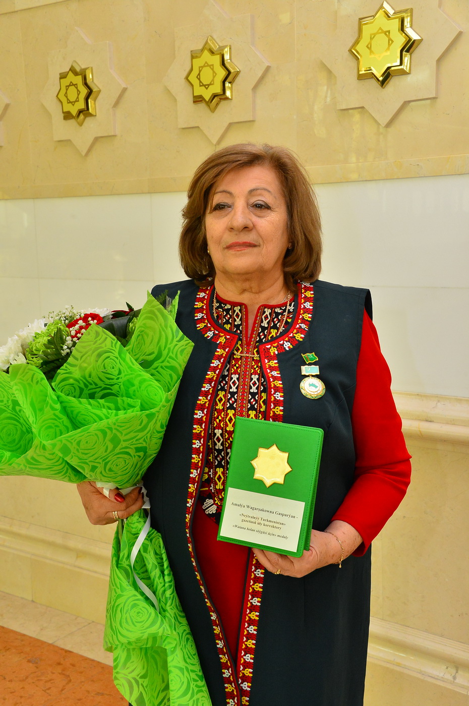 Ýurdumyzyň we jemgyýetimiziň ösüşine goşant üçin Watan sylaglary