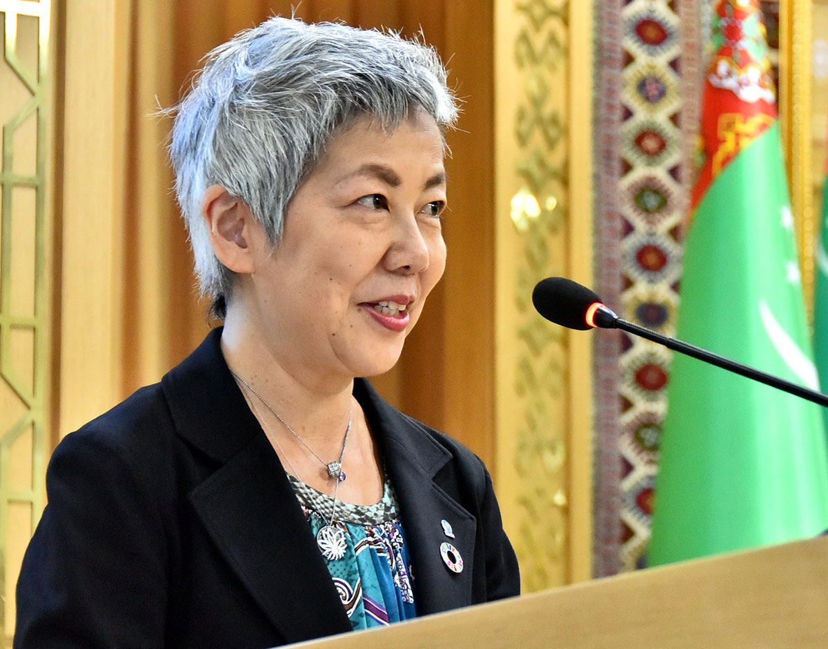 Türkmenistanyň raýatlygyna kabul edilenlere pasportlar gowşuryldy