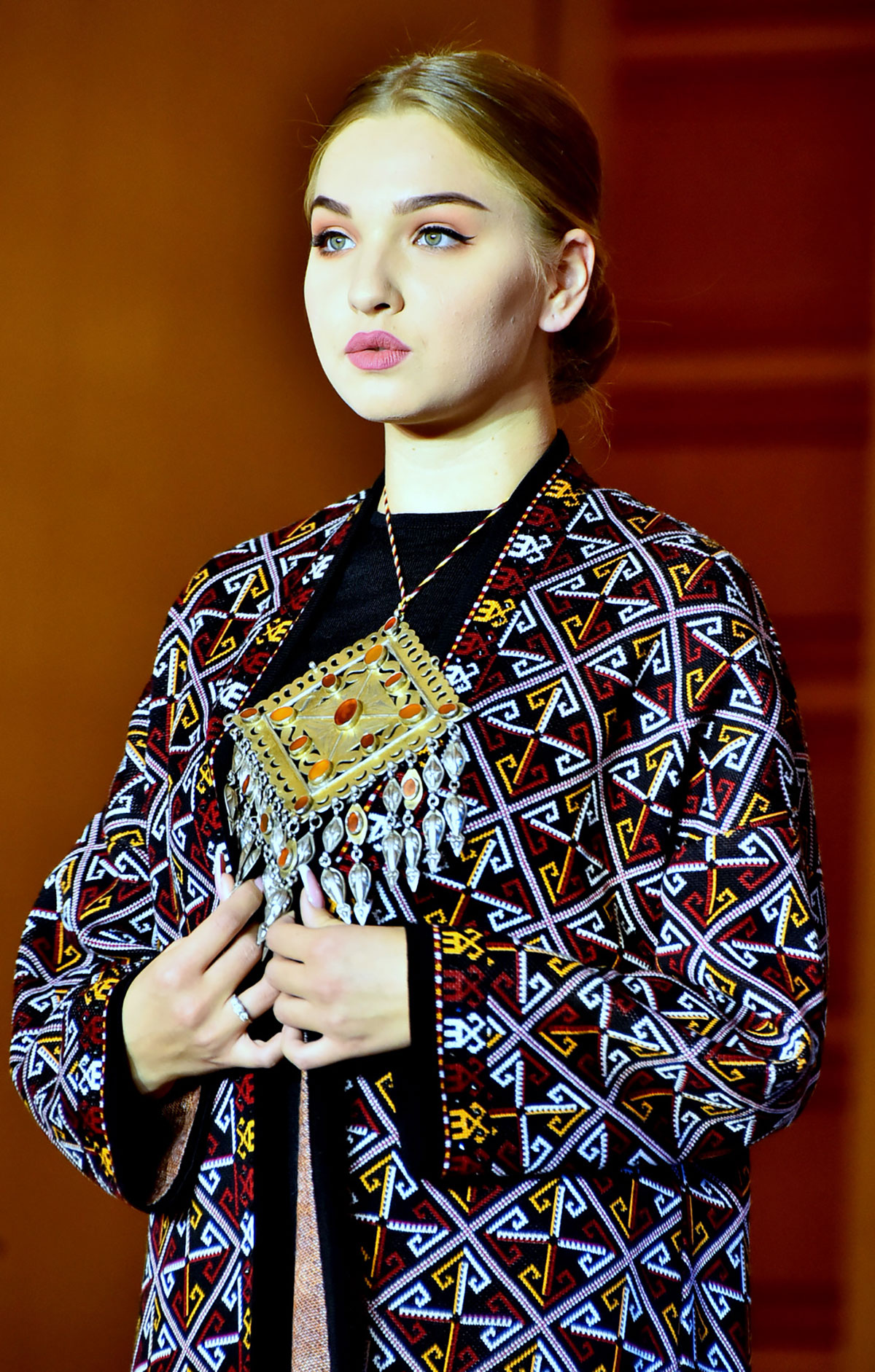 Fashion designers from France and Uzbekistan present their collection