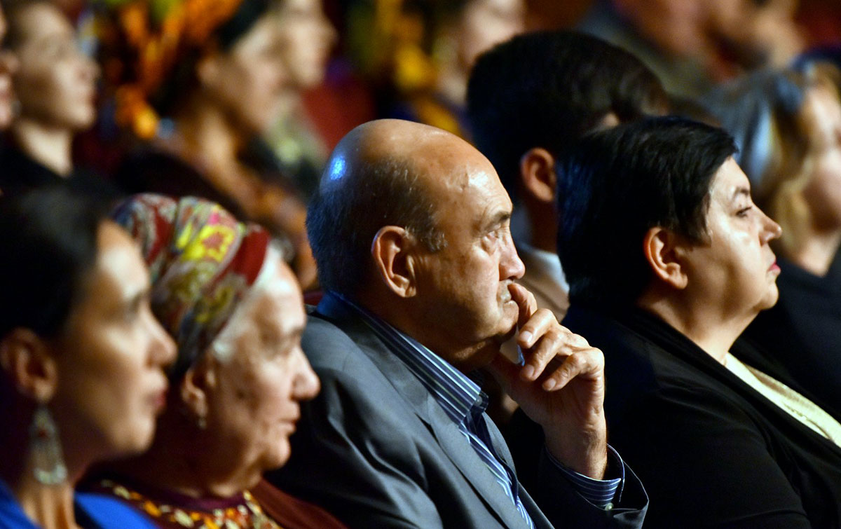 С днем рождения, струнный оркестр!