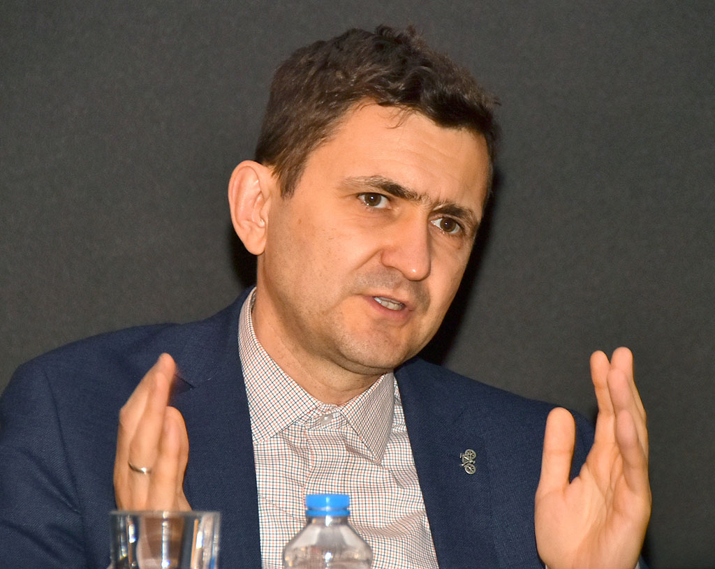 Aşgabatda Russiýa kinosungatynyň wekilleri bilen duşuşyk geçirildi