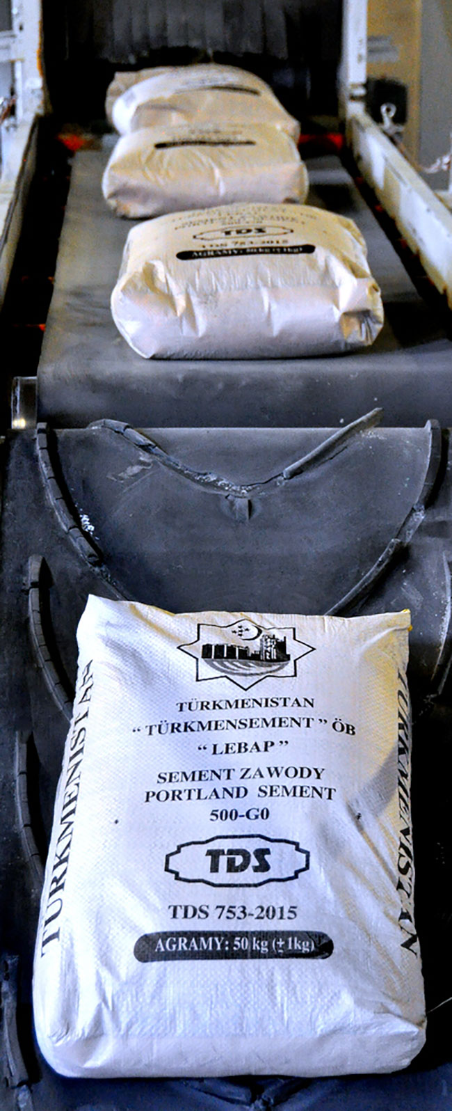 Lebap welaýaty: eksporta ugradylýan sement we geljekki jaý toýlary