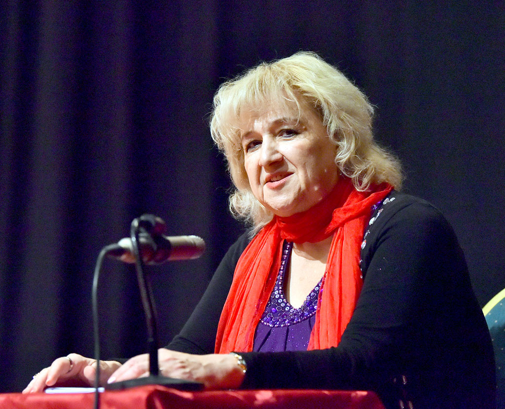 Вера Базарова и Владимир Мкртумов представили романсы на стихи поэтов 19 века 