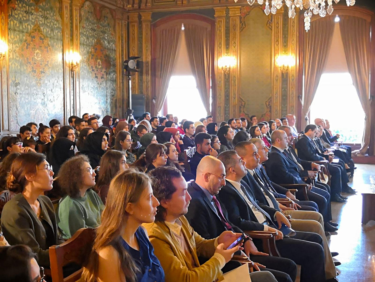 Второй том произведения «Туркменистан - сердце Великого Шёлкового пути» издан на турецком языке 