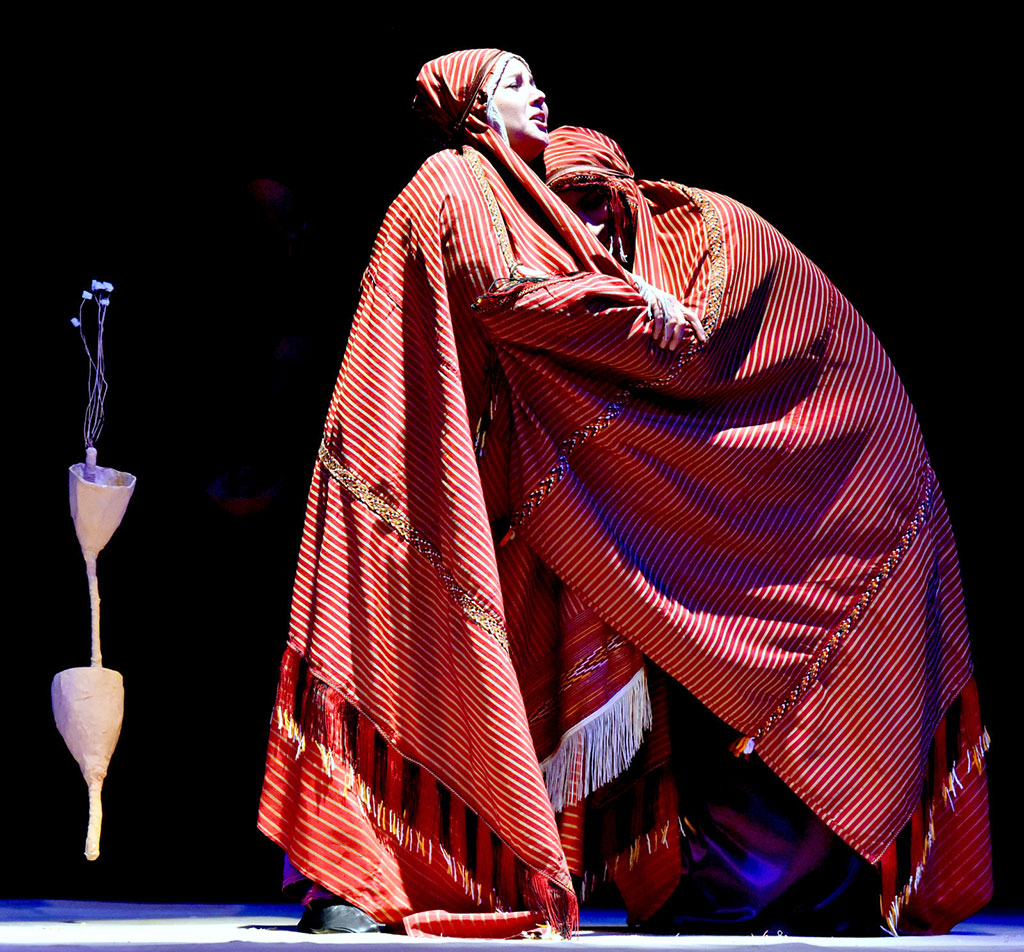 Дестан – языком пластики: «Лейли и Меджнун» в изложении Студенческого театра им. Молланепеса 