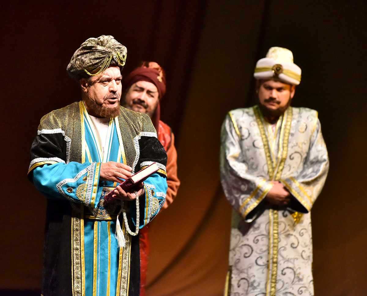 «Magtymguly»  oýny sahnada