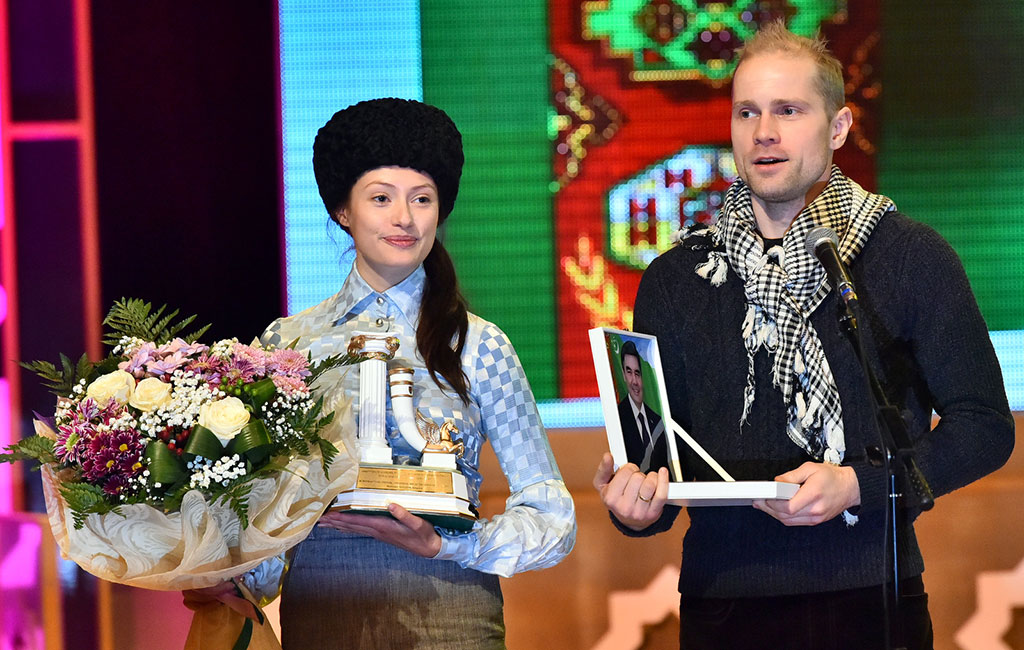 Halkara teatr festiwaly: sözsoňy