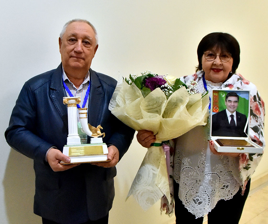 Halkara teatr festiwaly: sözsoňy