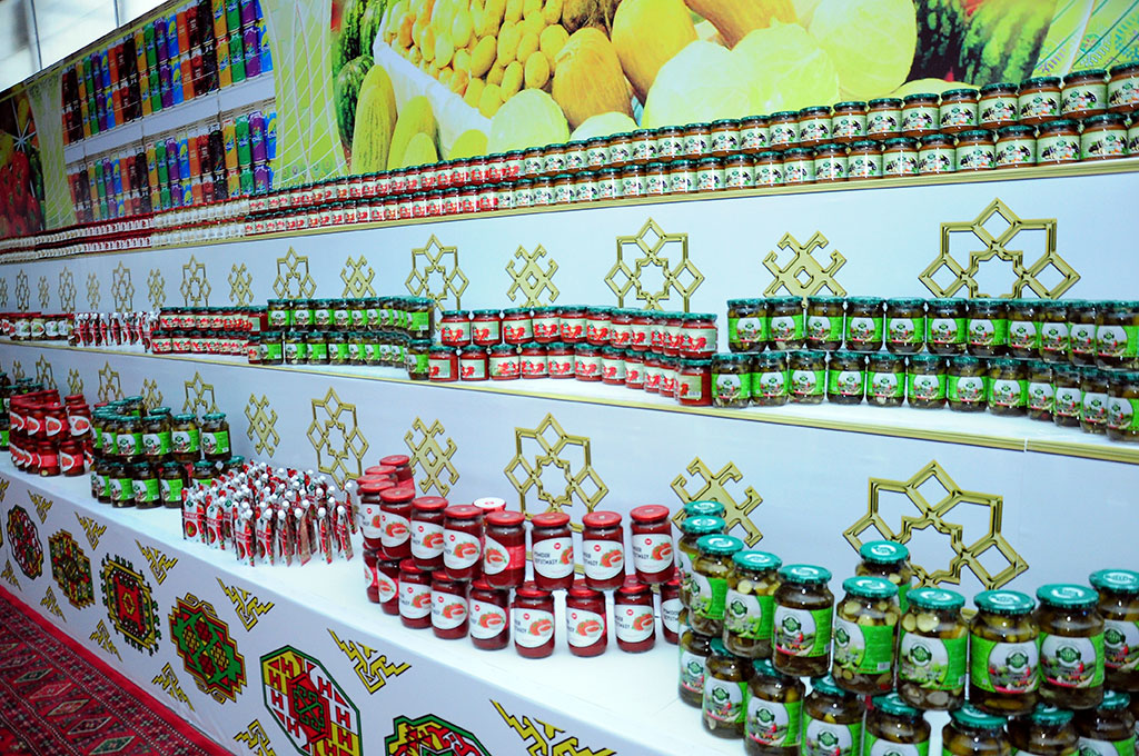 Döwrebap ýyladyşhana açyldy