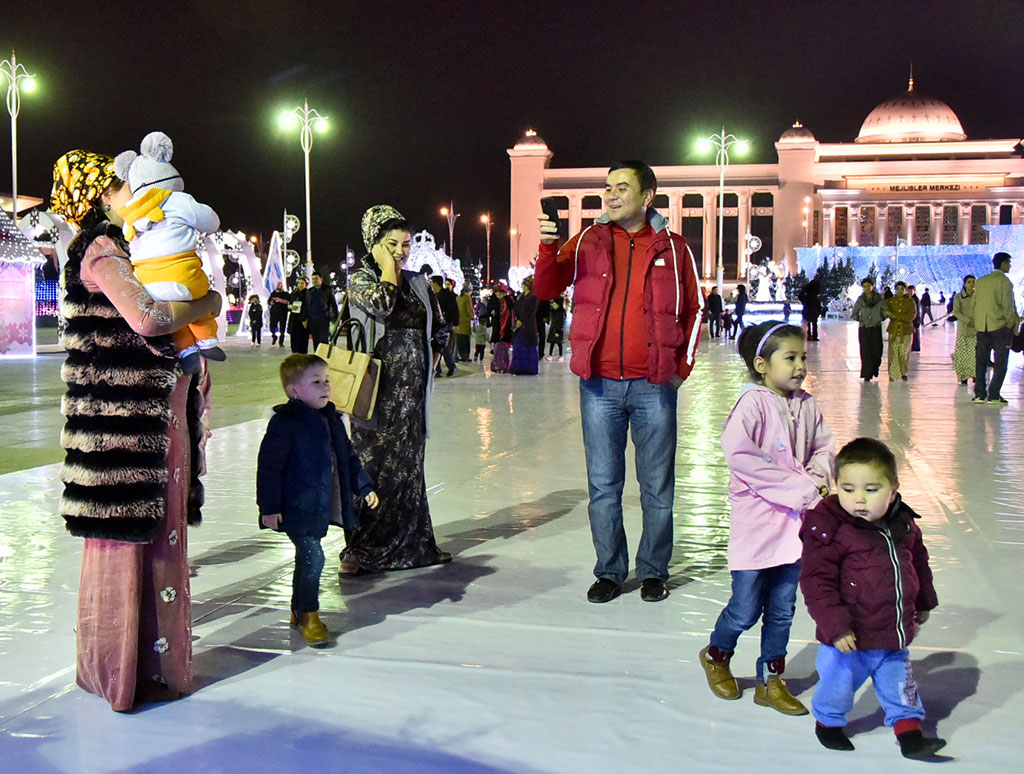 Square in front of Älem Cultural and Entertainment Centre is a main place of New Year celebrations