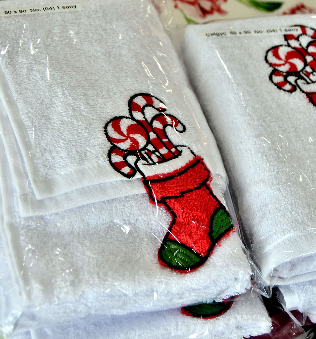 Новогодние сюрпризы от Ашхабадского текстильного комплекса