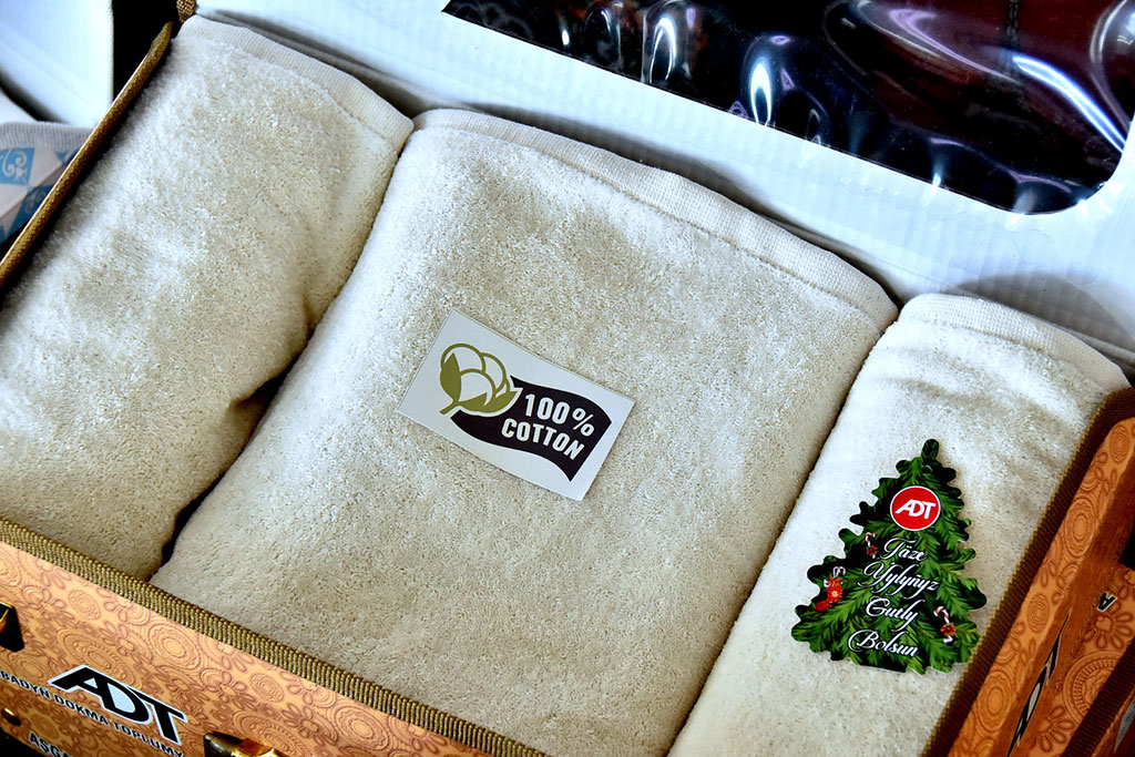 Новогодние сюрпризы от Ашхабадского текстильного комплекса